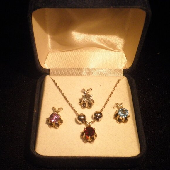 Vintage Sterling Silver Necklace With Four Pendants - Picture 2 of 5